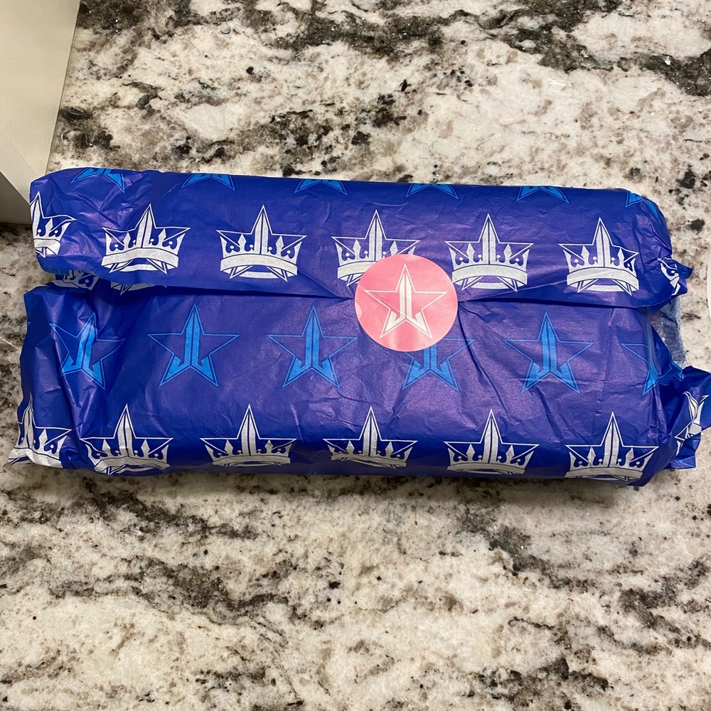 Jeffree Star Blue Blood
